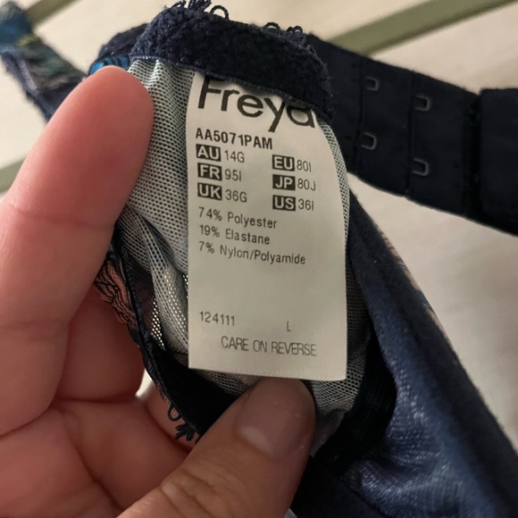 Freya Navy Floral Bra - Picture 3 of 3